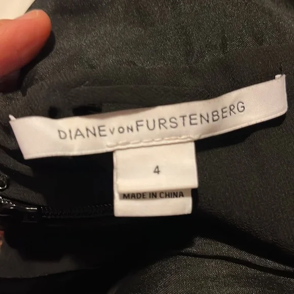 DVF Cocktail Black Dress Size 4 - Picture 7 of 10